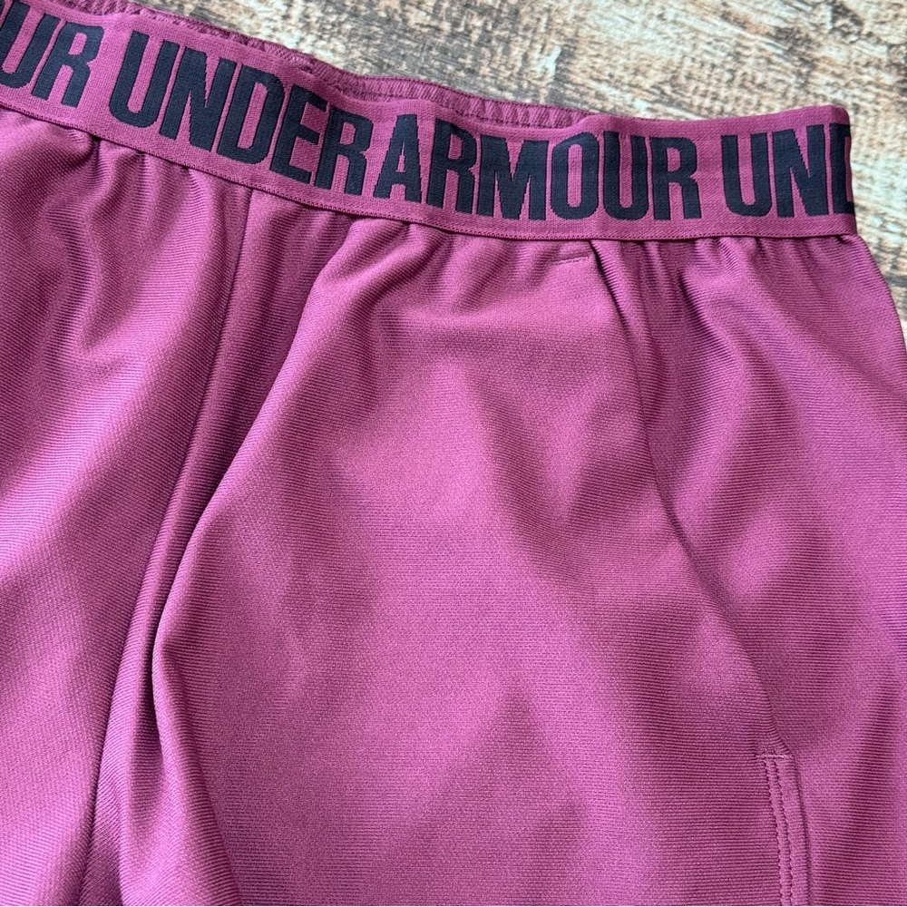 Women’s Under Armour Athletic Shorts | #A4 - Picture 4 of 11